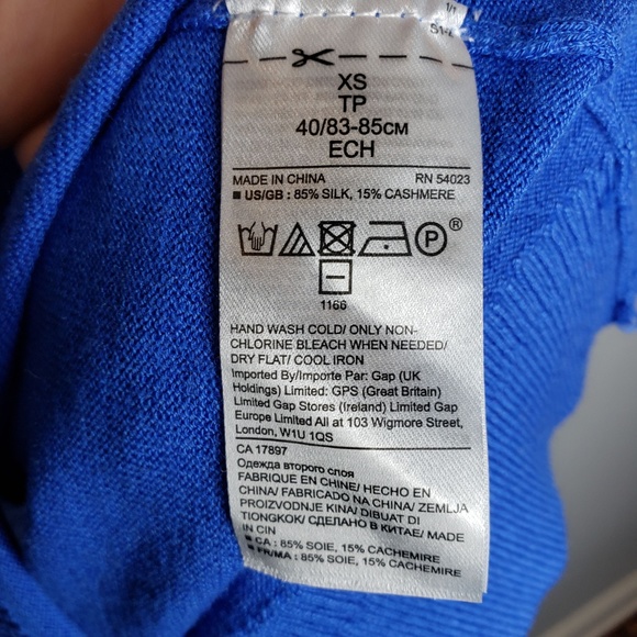 Banana Republic Silk Cashmere Crew-Neck Sweater - Picture 6 of 8